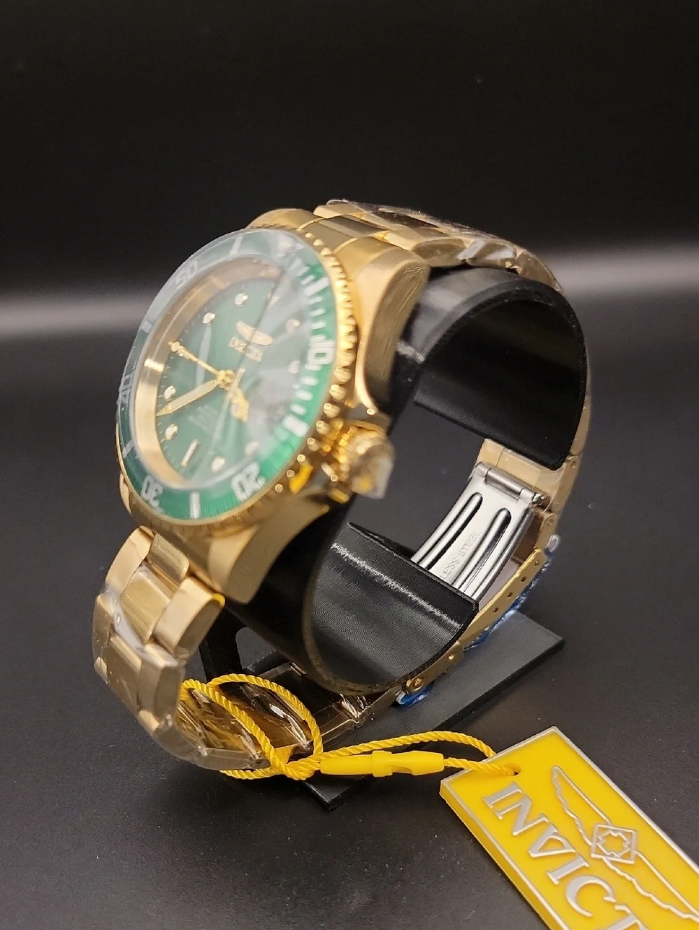 NWT 69742 Invicta Pro Diver Automatic Men's Watch - 40mm, Green Gold 3 Link Band